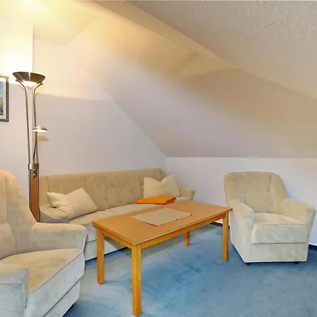 Strandschloesschen 18 Апартаменты *