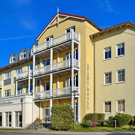 Strandschloesschen 18 *